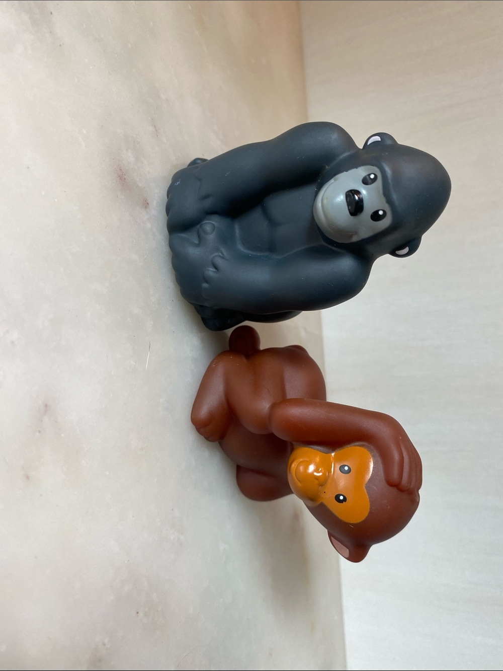 Playful Kids Bath Animals - Gray Gorilla & Brown Monkey Set